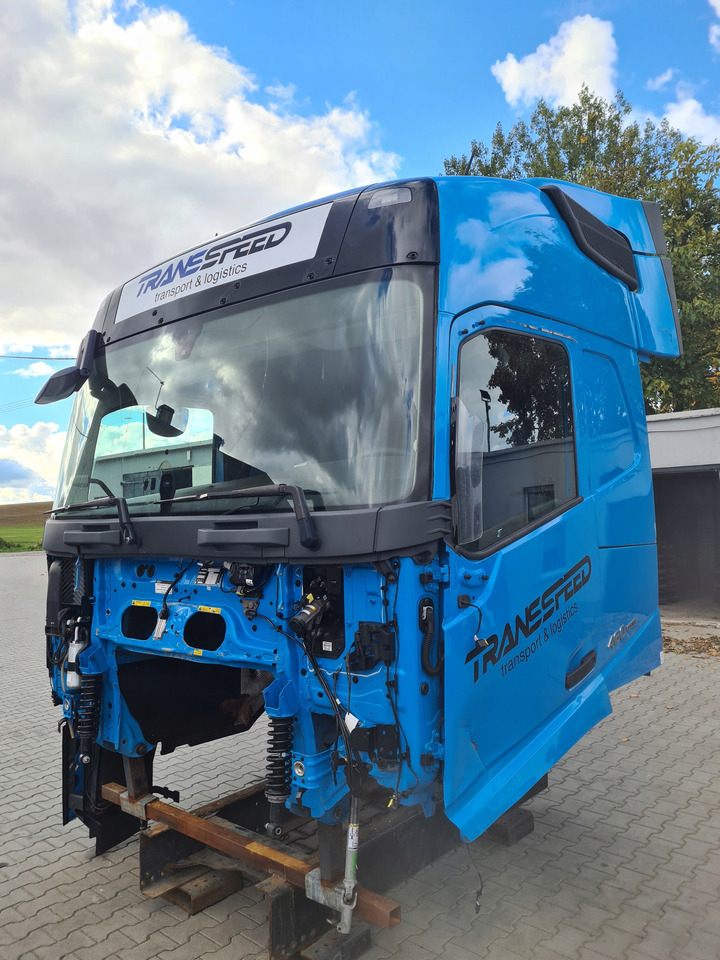 VOLVO KABINA KOMPLETNA VOLVO FH 5 EURO 6 I-SAVE GLOBETROTTER - Kabin untuk Truk: gambar 2 VOLVO KABINA KOMPLETNA VOLVO FH 5 EURO 6 I-SAVE GLOBETROTTER - Kabin untuk Truk: gambar 2