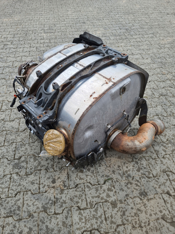 VOLVO KATALIZATOR TŁUMIK DPF FILTR KOMPLETNY VOLVO FH 4 FM 4 RENAULT GAMA T RANGE - Konverter katalitik: gambar 4 VOLVO KATALIZATOR TŁUMIK DPF FILTR KOMPLETNY VOLVO FH 4 FM 4 RENAULT GAMA T RANGE - Konverter katalitik: gambar 4