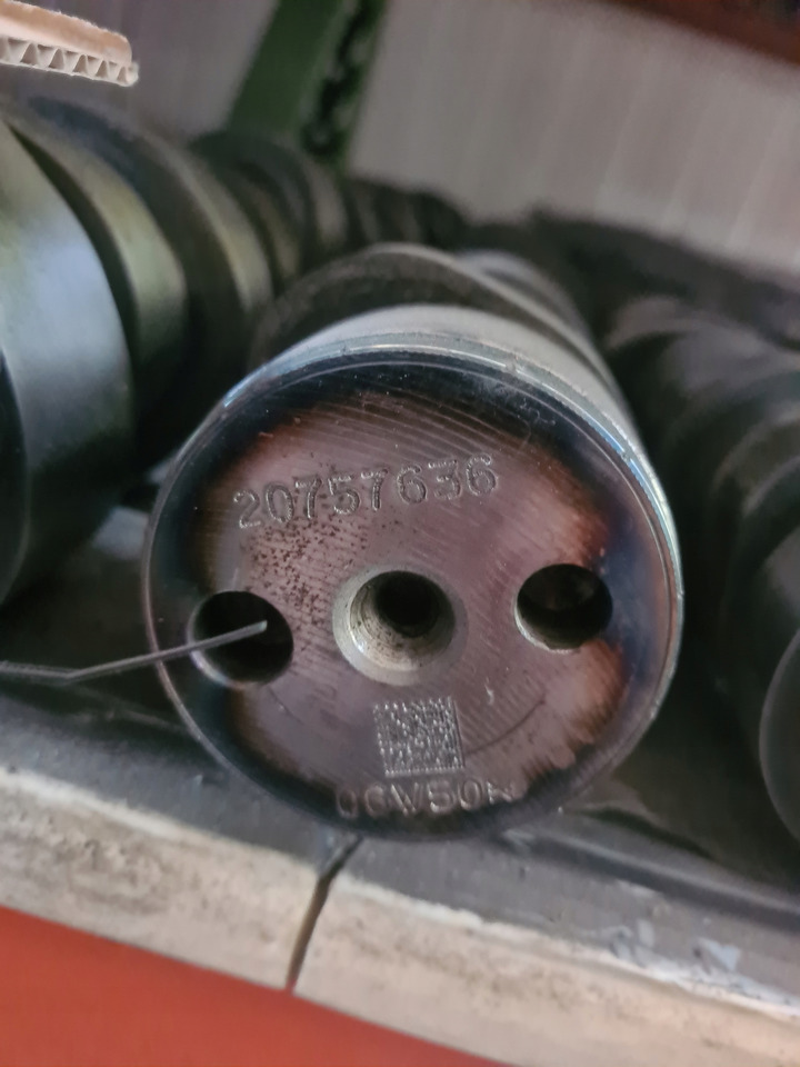 VOLVO WAŁEK ROZRZĄDU VOLVO FH FM RENAULT MAGNUM DXI 13 - Camshaft untuk Truk: gambar 2 VOLVO WAŁEK ROZRZĄDU VOLVO FH FM RENAULT MAGNUM DXI 13 - Camshaft untuk Truk: gambar 2