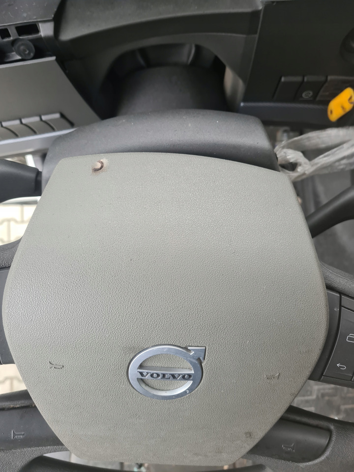 Kemudi untuk Truk VOLVO WIELOFUNKCYJNA KOMPLETNA: gambar 7