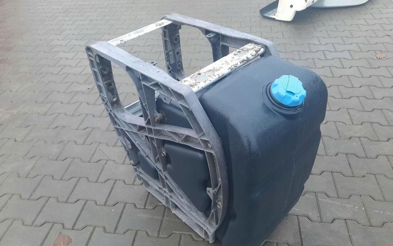 VOLVO ZBIORNIK ADBLUE RENAULT GAMA RANGE K C T VOLVO FH 4 FM 4 FMX FH 5 FM 5 - Tangki adBlue untuk Truk: gambar 1 VOLVO ZBIORNIK ADBLUE RENAULT GAMA RANGE K C T VOLVO FH 4 FM 4 FMX FH 5 FM 5 - Tangki adBlue untuk Truk: gambar 1