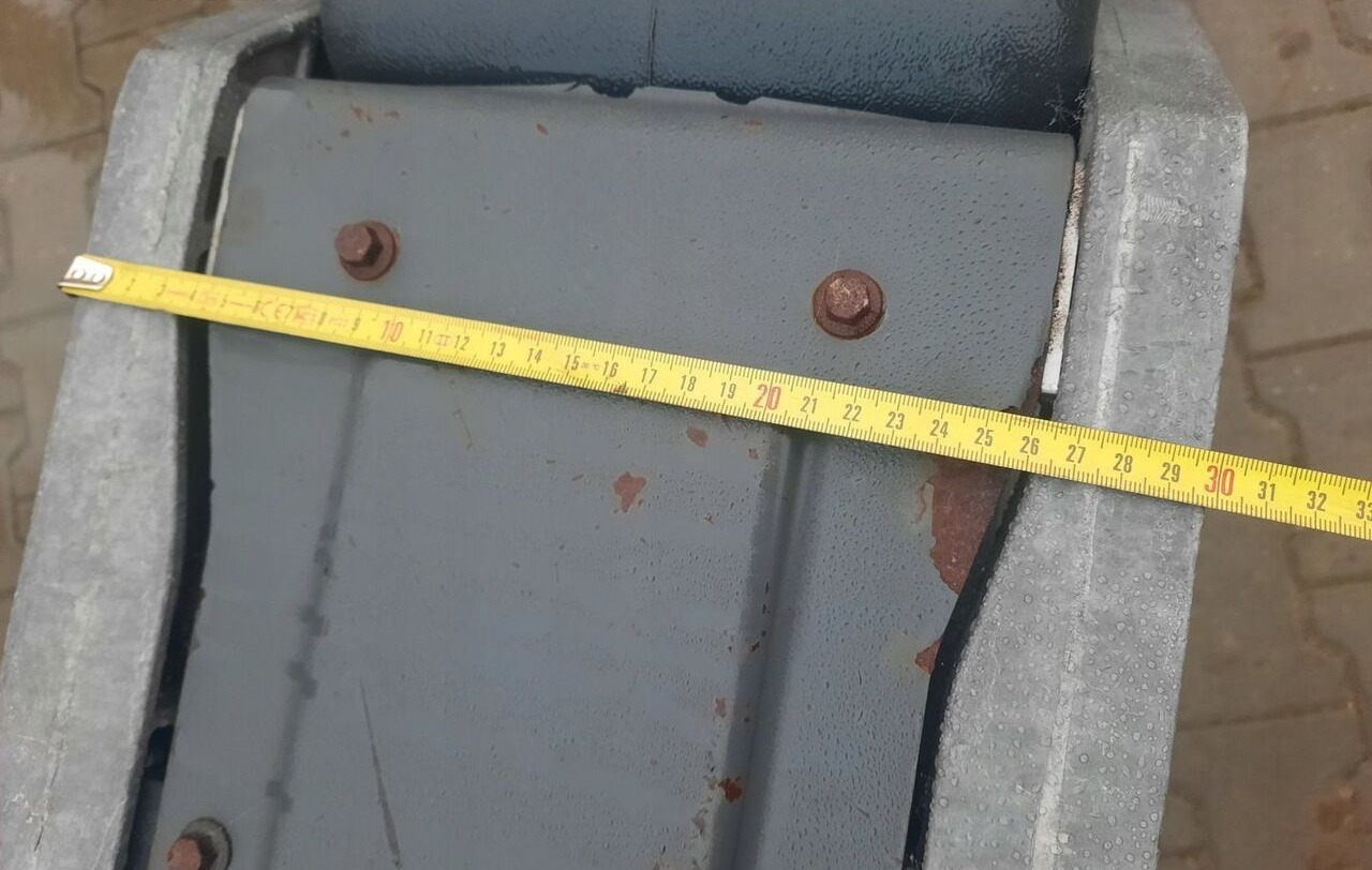 VOLVO ZBIORNIK ADBLUE RENAULT GAMA RANGE T K C VOLVO FH 4 FM 4 FMX FH 5 FM 5 - Tangki adBlue untuk Truk: gambar 3 VOLVO ZBIORNIK ADBLUE RENAULT GAMA RANGE T K C VOLVO FH 4 FM 4 FMX FH 5 FM 5 - Tangki adBlue untuk Truk: gambar 3