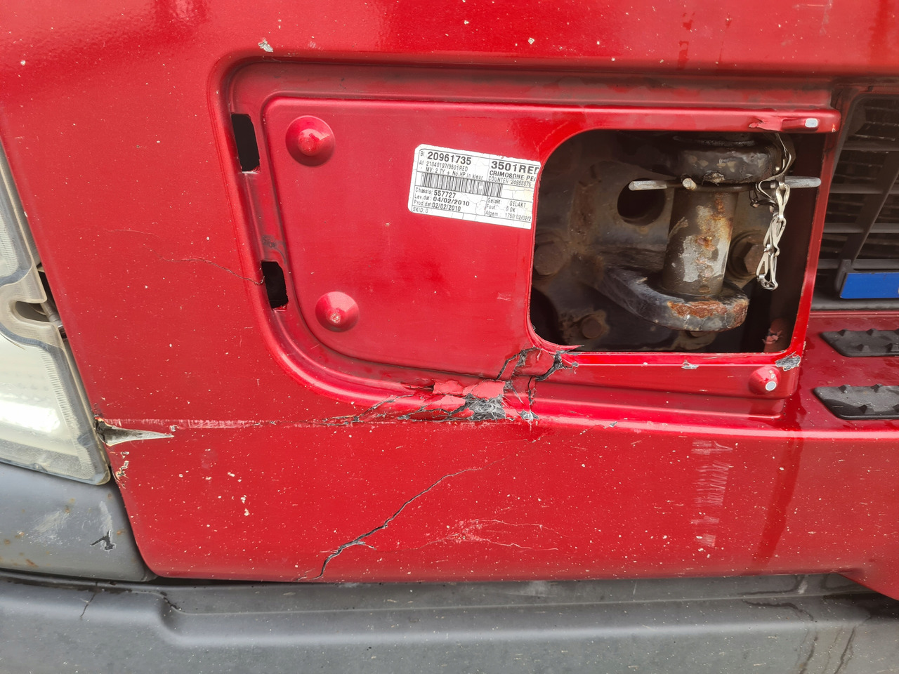 VOLVO ZDERZAK KOMPLETNY Z LAMPAMI BELKA STOPNIE VOLVO FL 22.5 EURO 5 - Bumper untuk Truk: gambar 4 VOLVO ZDERZAK KOMPLETNY Z LAMPAMI BELKA STOPNIE VOLVO FL 22.5 EURO 5 - Bumper untuk Truk: gambar 4