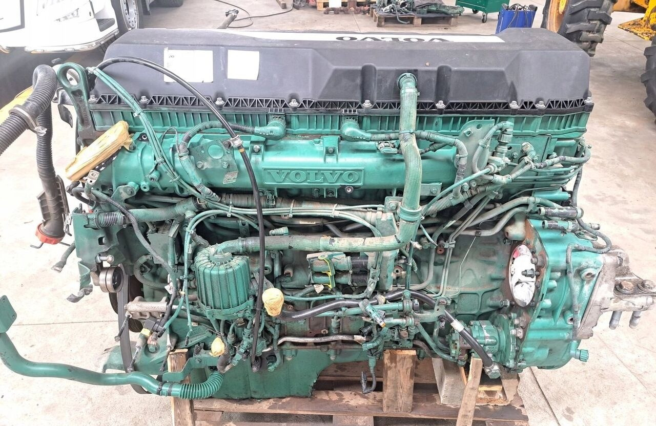 Volvo BLOK A GŁOWICA FH 4 FH5 I-SAVE Volvo VOLVO FH 4 FH5 I-SAVE D13K 460 EUVI T2600 TR25D - Mesin untuk Truk: gambar 1 Volvo BLOK A GŁOWICA FH 4 FH5 I-SAVE Volvo VOLVO FH 4 FH5 I-SAVE D13K 460 EUVI T2600 TR25D - Mesin untuk Truk: gambar 1