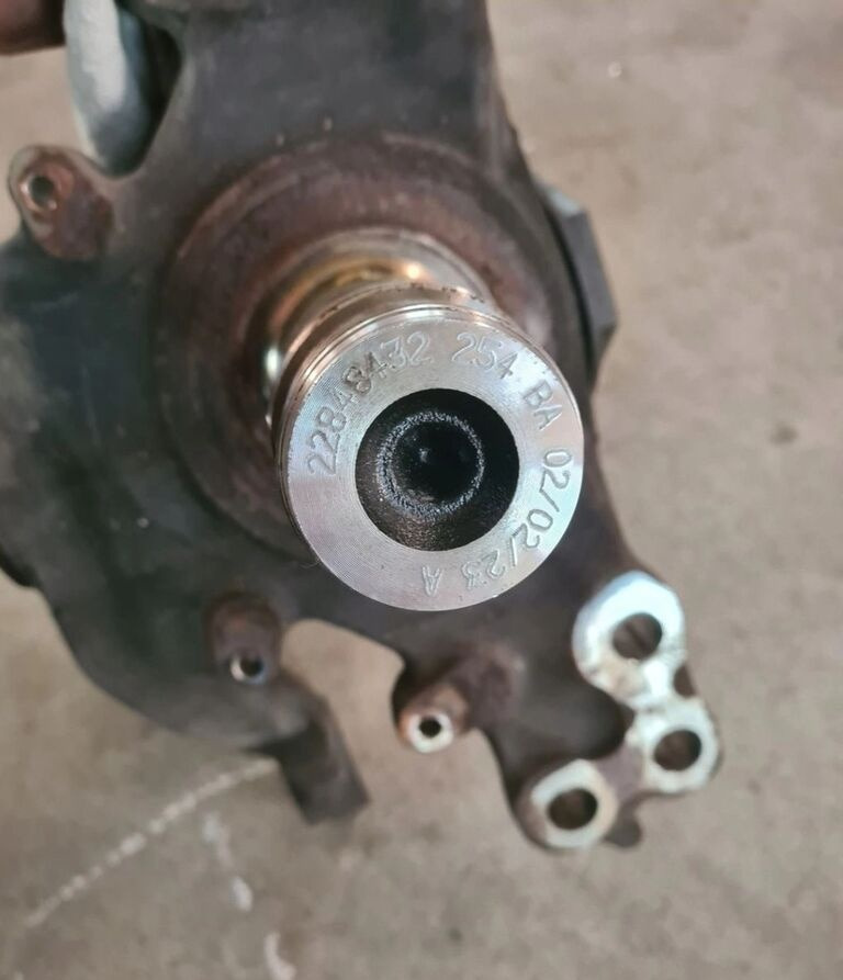 Volvo FH 4 FM 4 FH 5 FM 5 RENAULT GAMA T FI 58 22848432 Volvo VOLVO FH 4 FM 4 FH 5 FM 5 RENAULT GAMA T FI 58 22848432 - Buku jari kemudi untuk Truk: gambar 5 Volvo FH 4 FM 4 FH 5 FM 5 RENAULT GAMA T FI 58 22848432 Volvo VOLVO FH 4 FM 4 FH 5 FM 5 RENAULT GAMA T FI 58 22848432 - Buku jari kemudi untuk Truk: gambar 5