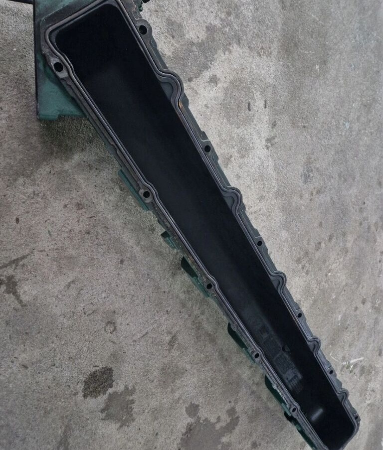 Volvo SSĄCY DOLOTOWY FH 16 D16K EURO 6 22053653 Volvo VOLVO FH 16 D16K EURO 6 22053653 - Manifold masuk untuk Truk: gambar 2 Volvo SSĄCY DOLOTOWY FH 16 D16K EURO 6 22053653 Volvo VOLVO FH 16 D16K EURO 6 22053653 - Manifold masuk untuk Truk: gambar 2