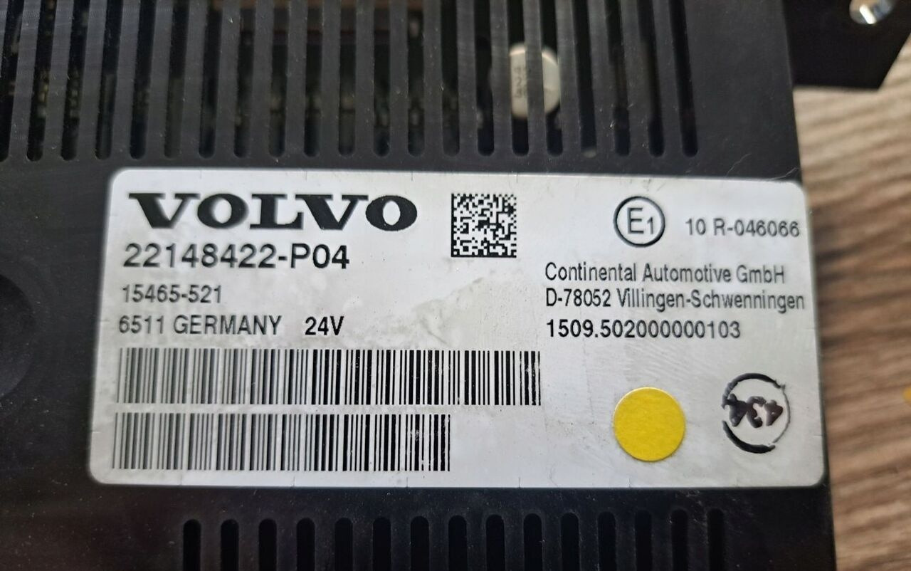 Volvo WYŚWIETLACZ PANEL RADIA NAWIGACJI FH 4 22148422 - Dasbor untuk Truk: gambar 2 Volvo WYŚWIETLACZ PANEL RADIA NAWIGACJI FH 4 22148422 - Dasbor untuk Truk: gambar 2