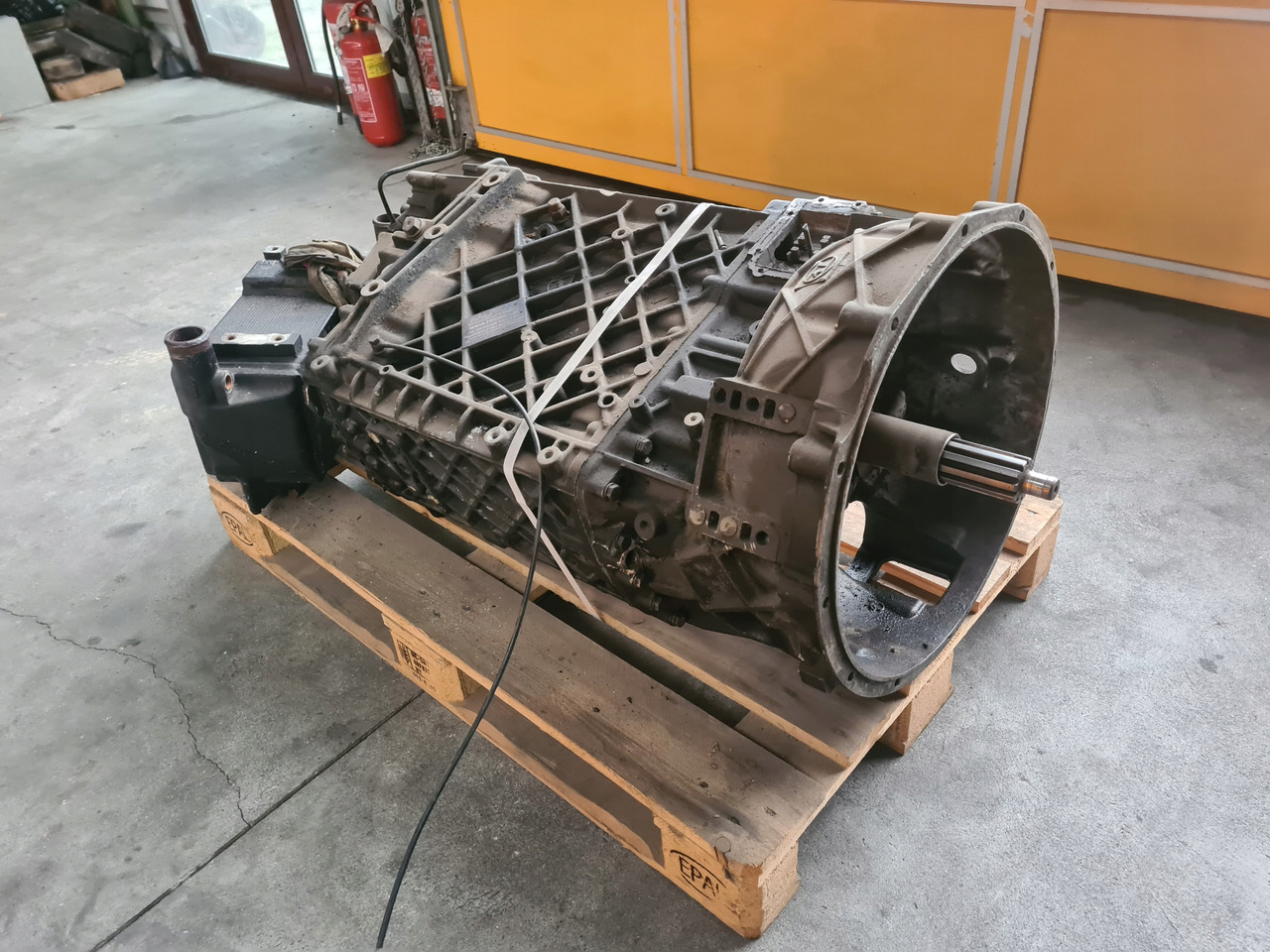 ZF MANUAL Z RETARDEREM 16S 2221 TD - Gearbox: gambar 5 ZF MANUAL Z RETARDEREM 16S 2221 TD - Gearbox: gambar 5