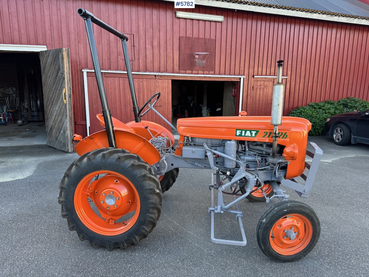 1962 Fiat 211 Rb w/ row cleaner stand. - Traktor: gambar 2 1962 Fiat 211 Rb w/ row cleaner stand. - Traktor: gambar 2