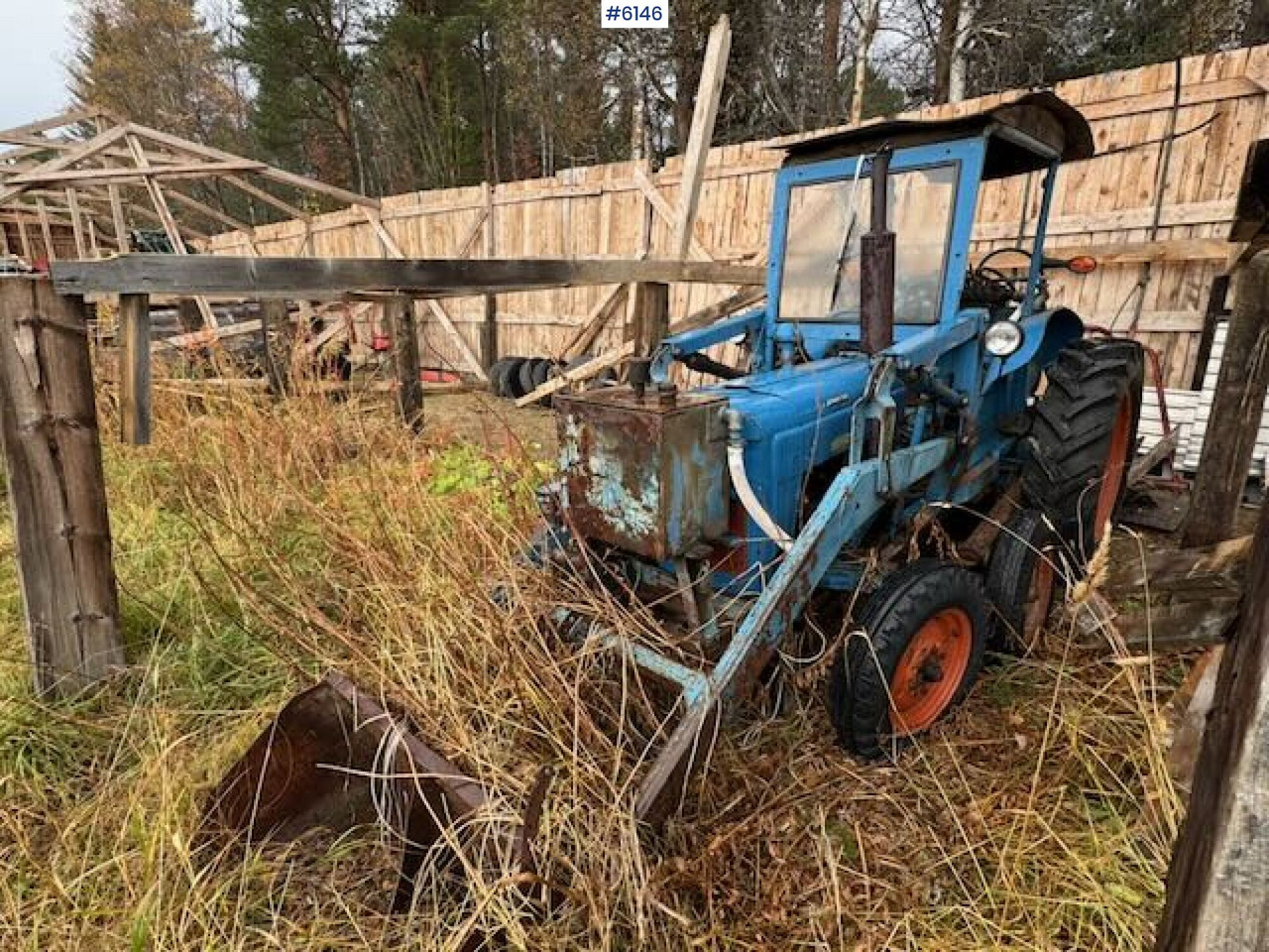 1962 Fordson Dexta with Hamjern backhoe attachment - Traktor: gambar 1 1962 Fordson Dexta with Hamjern backhoe attachment - Traktor: gambar 1