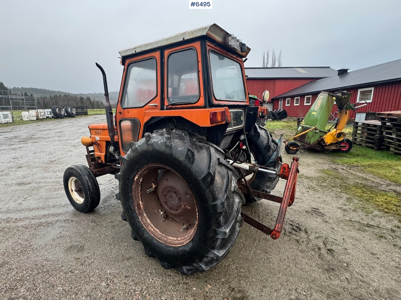 1975 Fiat 640 tractor with/twin wheels and triangle. WATCH THE VIDEO! - Traktor: gambar 3 1975 Fiat 640 tractor with/twin wheels and triangle. WATCH THE VIDEO! - Traktor: gambar 3