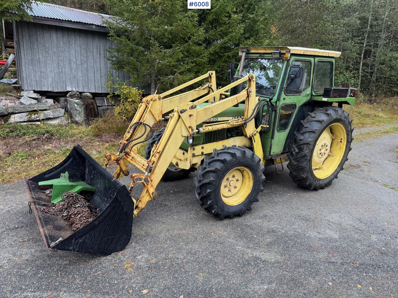 1977 John Deere 2030 w/ front loader, bucket and chains. - Traktor: gambar 2 1977 John Deere 2030 w/ front loader, bucket and chains. - Traktor: gambar 2