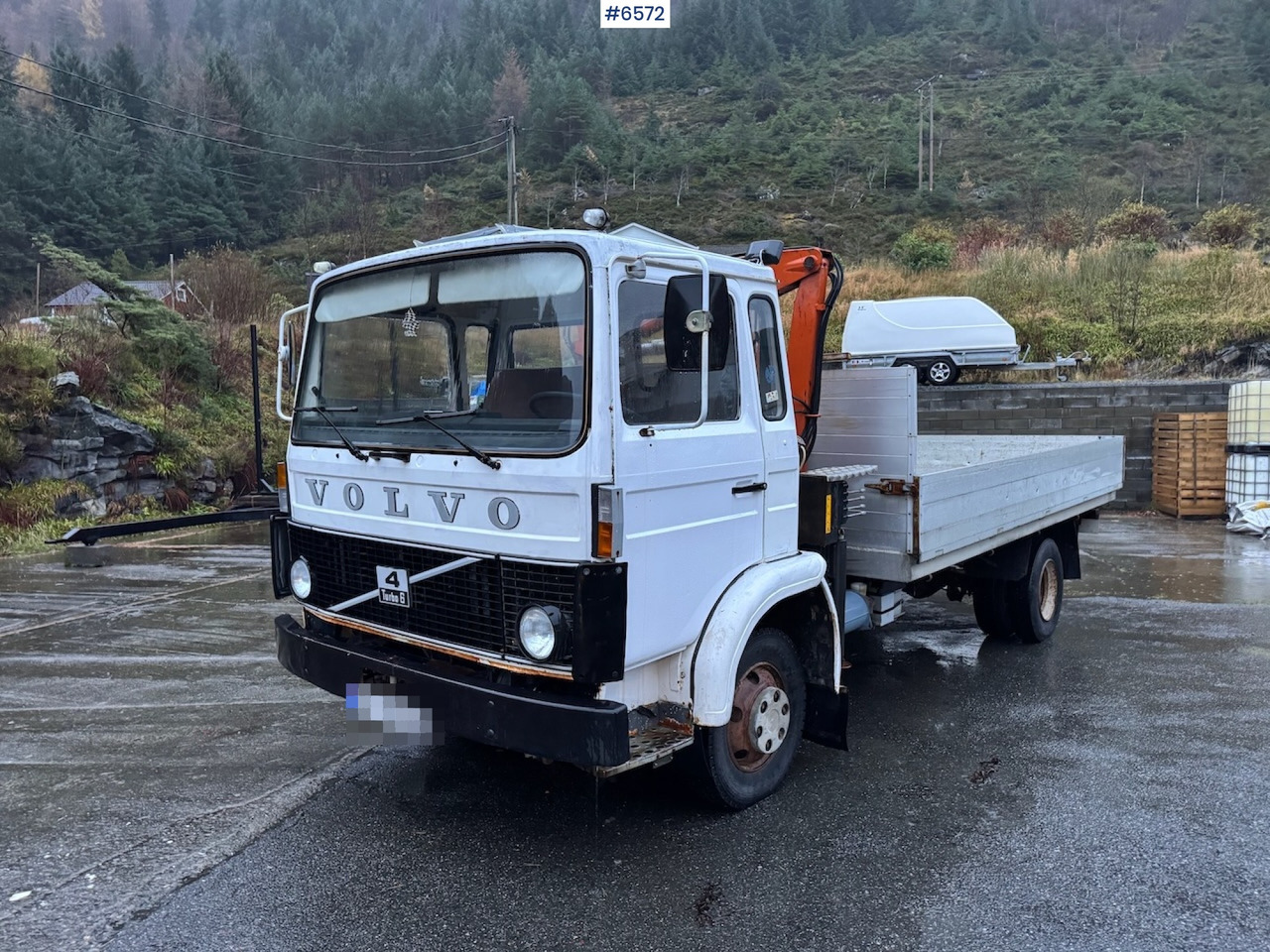 Truk flatbed, Truk derek 1980 Volvo F408 Turbo 6 4x2 w/ crane: gambar 5 Truk flatbed, Truk derek 1980 Volvo F408 Turbo 6 4x2 w/ crane: gambar 5