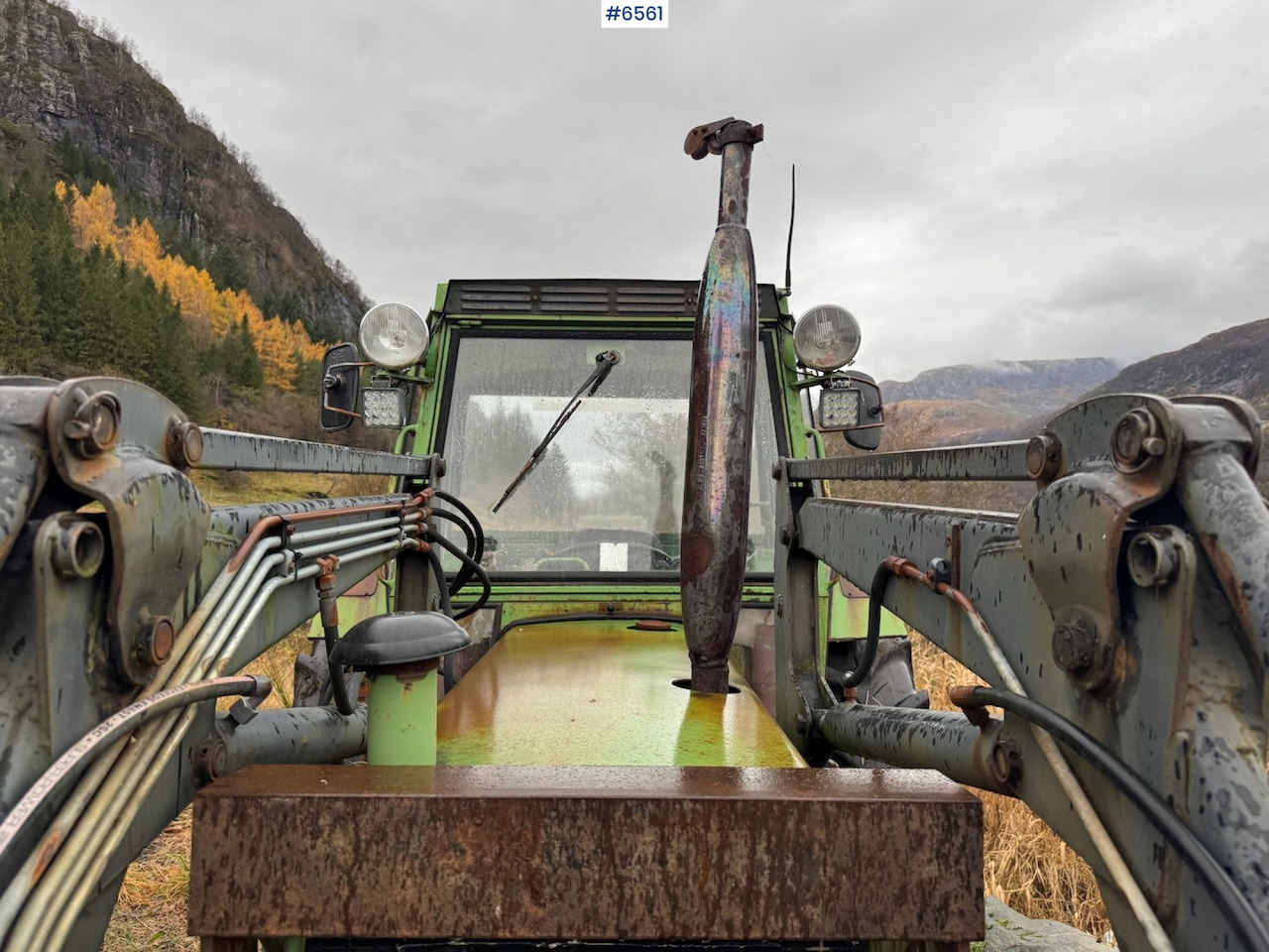 1981 Fendt Farmer 108 LS Turbomatik w/ front loader. - Traktor: gambar 4 1981 Fendt Farmer 108 LS Turbomatik w/ front loader. - Traktor: gambar 4