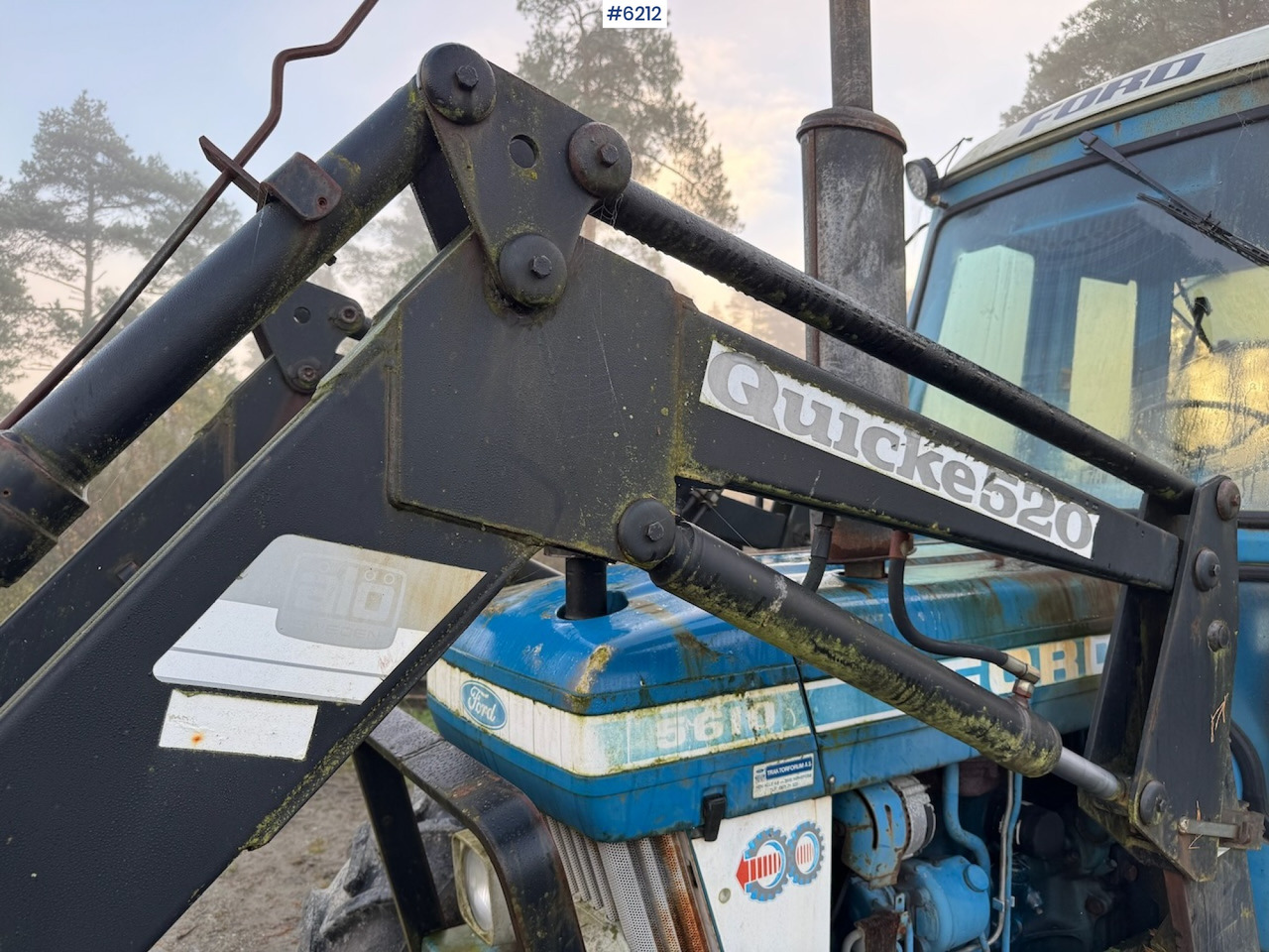 1982 Ford 5610 w/ front loader. - Traktor: gambar 3 1982 Ford 5610 w/ front loader. - Traktor: gambar 3