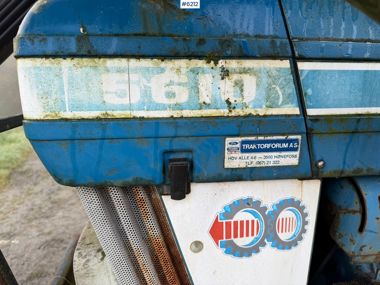 1982 Ford 5610 w/ front loader. - Traktor: gambar 4 1982 Ford 5610 w/ front loader. - Traktor: gambar 4