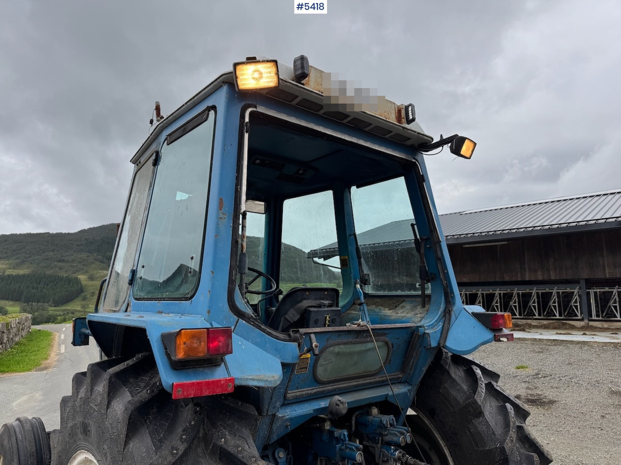 1982 Ford 7610 w/ front loader. - Traktor: gambar 4 1982 Ford 7610 w/ front loader. - Traktor: gambar 4