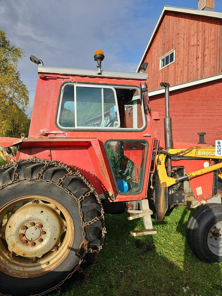 1982 Massey Ferguson 575 W/Front Loader. - Traktor: gambar 4 1982 Massey Ferguson 575 W/Front Loader. - Traktor: gambar 4