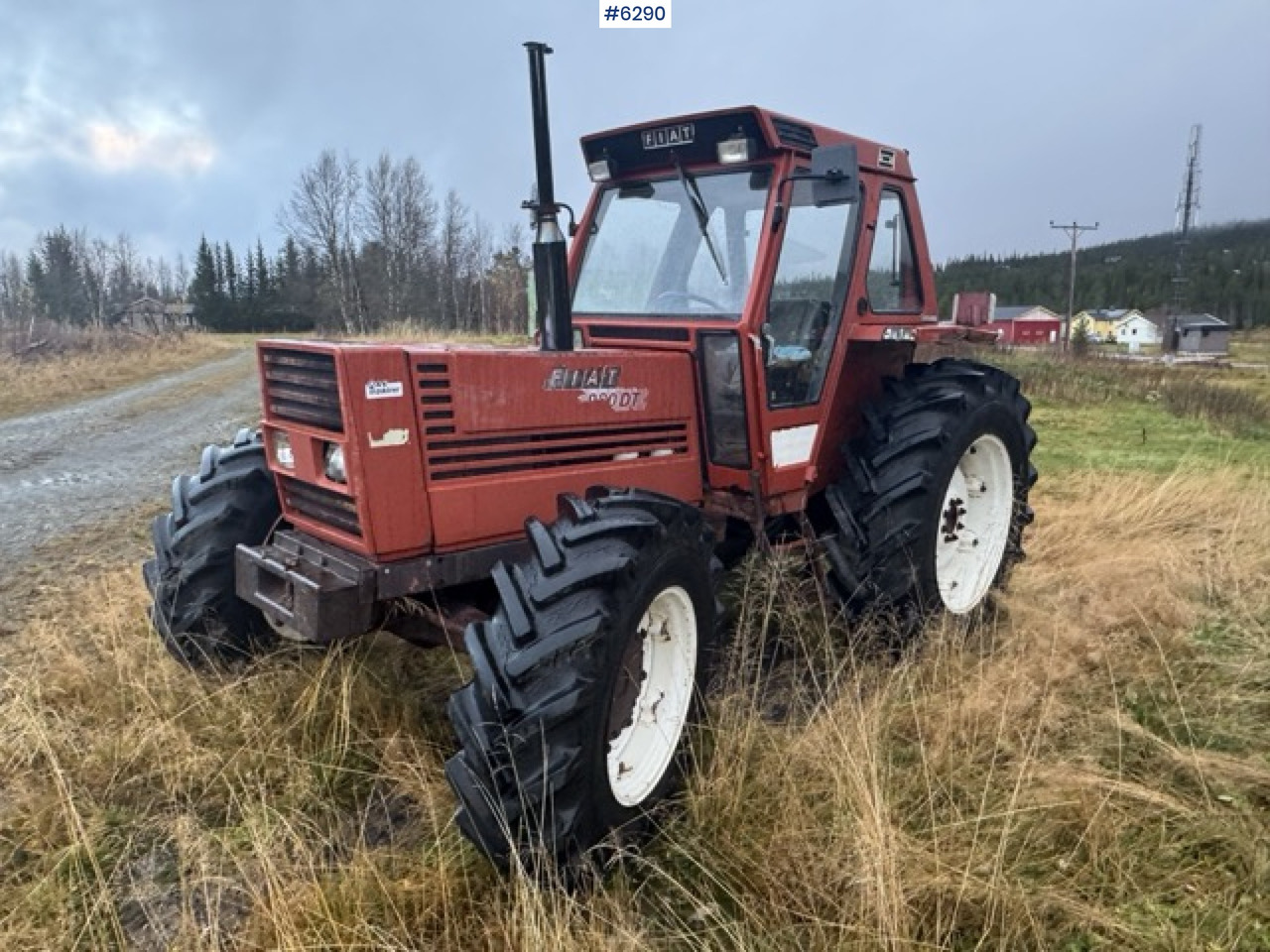 1983 Fiat 980DT 4x4. Repair Object - Traktor: gambar 1 1983 Fiat 980DT 4x4. Repair Object - Traktor: gambar 1