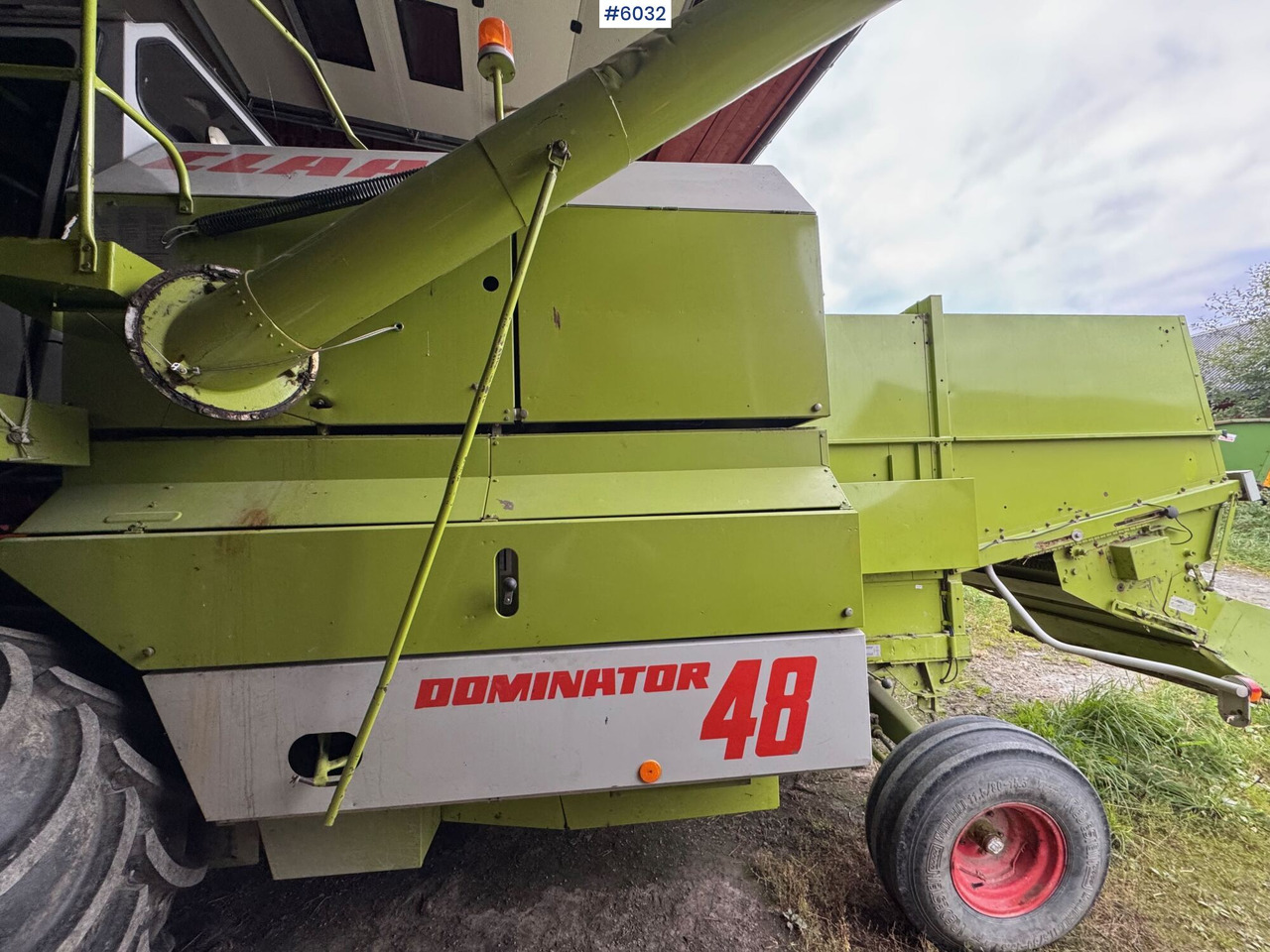 1984 Claas Dominator 48. 1704 hours! - Pemanen gabungan: gambar 5 1984 Claas Dominator 48. 1704 hours! - Pemanen gabungan: gambar 5