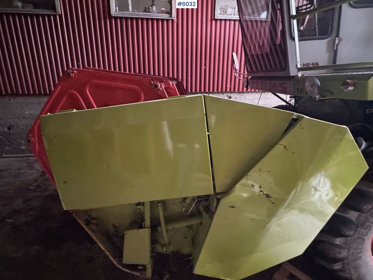 1984 Claas Dominator 48. 1704 hours! - Pemanen gabungan: gambar 4 1984 Claas Dominator 48. 1704 hours! - Pemanen gabungan: gambar 4