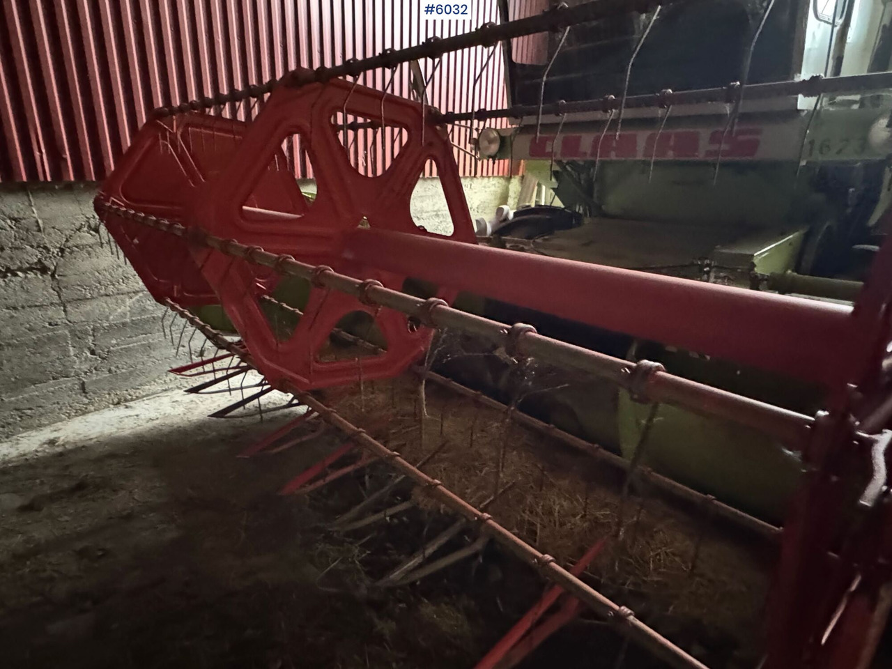 1984 Claas Dominator 48. 1704 hours! - Pemanen gabungan: gambar 2 1984 Claas Dominator 48. 1704 hours! - Pemanen gabungan: gambar 2