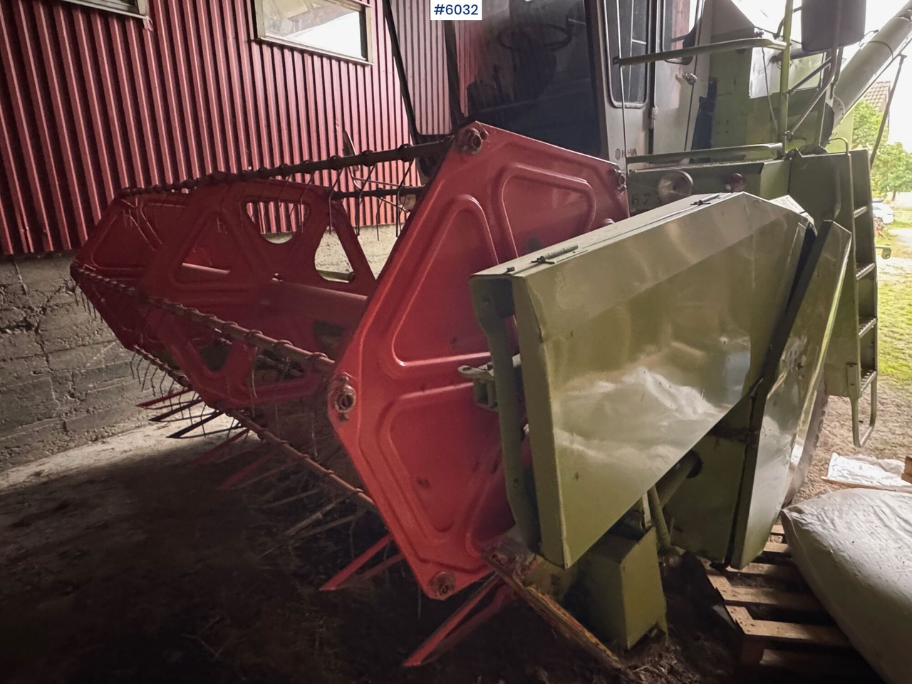 1984 Claas Dominator 48. 1704 hours! - Pemanen gabungan: gambar 3 1984 Claas Dominator 48. 1704 hours! - Pemanen gabungan: gambar 3