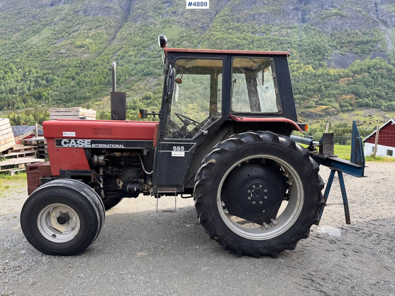 1986 Case International 585 - Traktor: gambar 2 1986 Case International 585 - Traktor: gambar 2