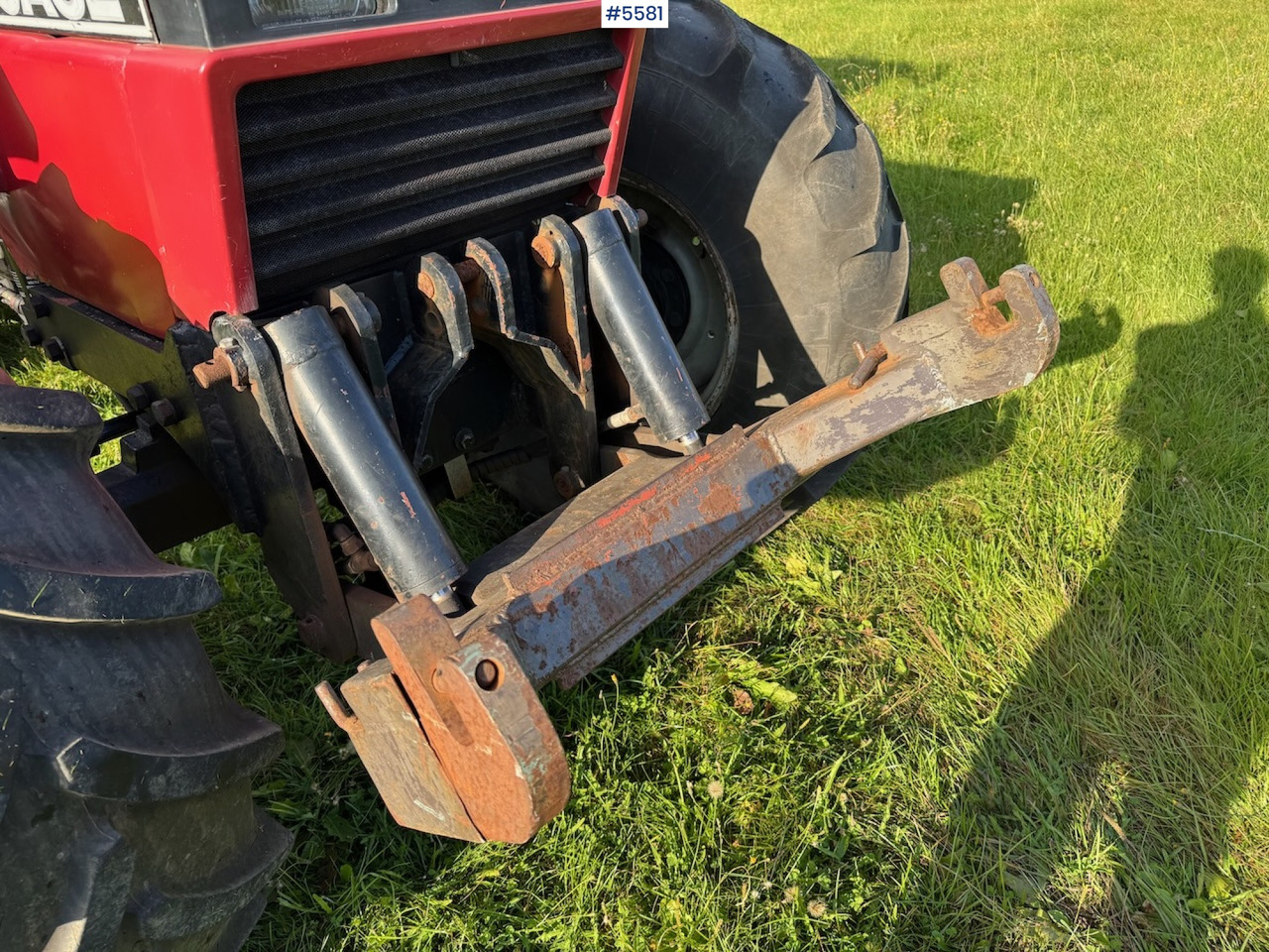 Traktor 1992 Case IH 845 XL w/ front hydraulics: gambar 13 Traktor 1992 Case IH 845 XL w/ front hydraulics: gambar 13