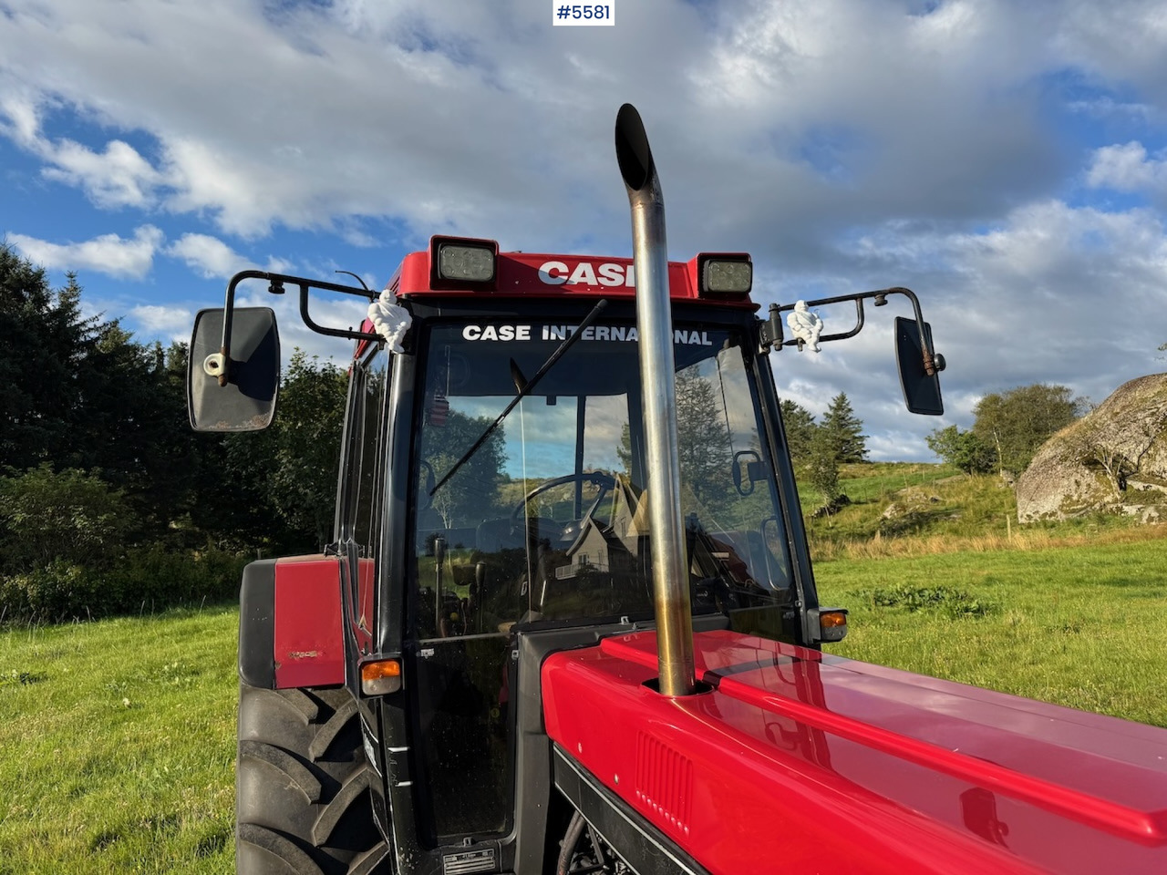 Traktor 1992 Case IH 845 XL w/ front hydraulics: gambar 11 Traktor 1992 Case IH 845 XL w/ front hydraulics: gambar 11