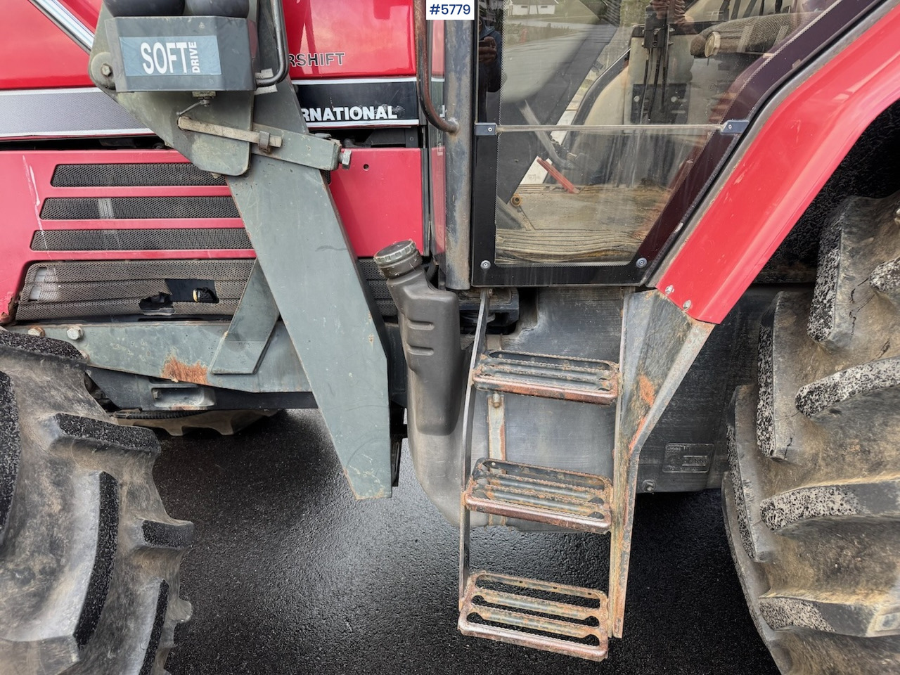 Leasing 1995 Case IH 5150 Maxxum w/ front loader. 1995 Case IH 5150 Maxxum w/ front loader.: gambar 17 Leasing 1995 Case IH 5150 Maxxum w/ front loader. 1995 Case IH 5150 Maxxum w/ front loader.: gambar 17