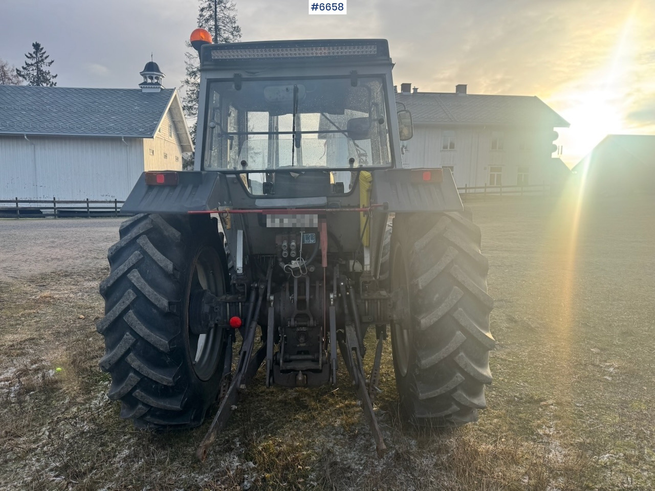 1995 Massey Ferguson 390T w/ Front Loader. - Traktor: gambar 5 1995 Massey Ferguson 390T w/ Front Loader. - Traktor: gambar 5