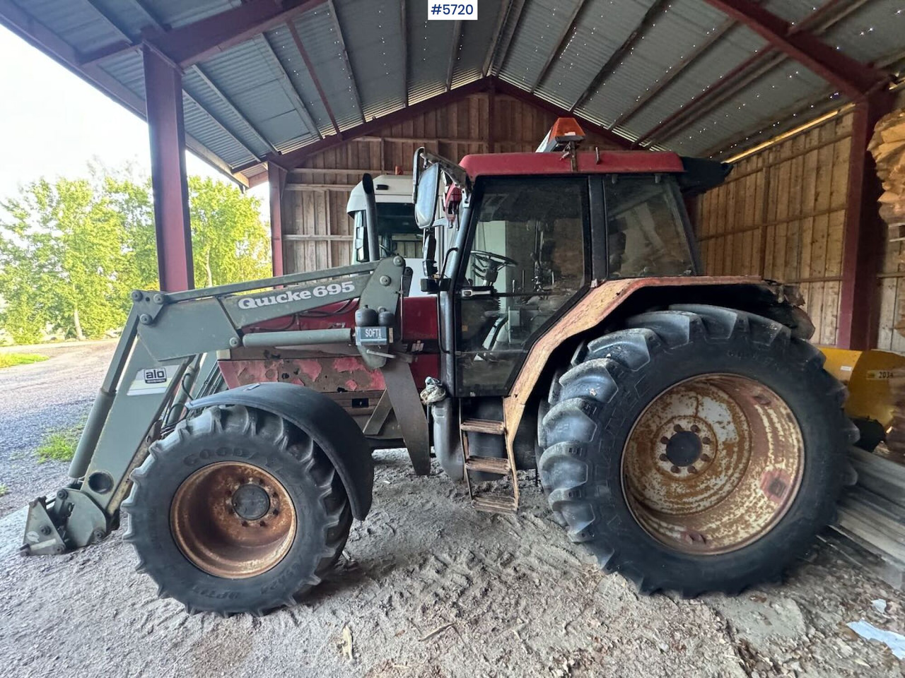 1996 Case 5140 4x4 w/ Quicke front loader - Traktor: gambar 2 1996 Case 5140 4x4 w/ Quicke front loader - Traktor: gambar 2
