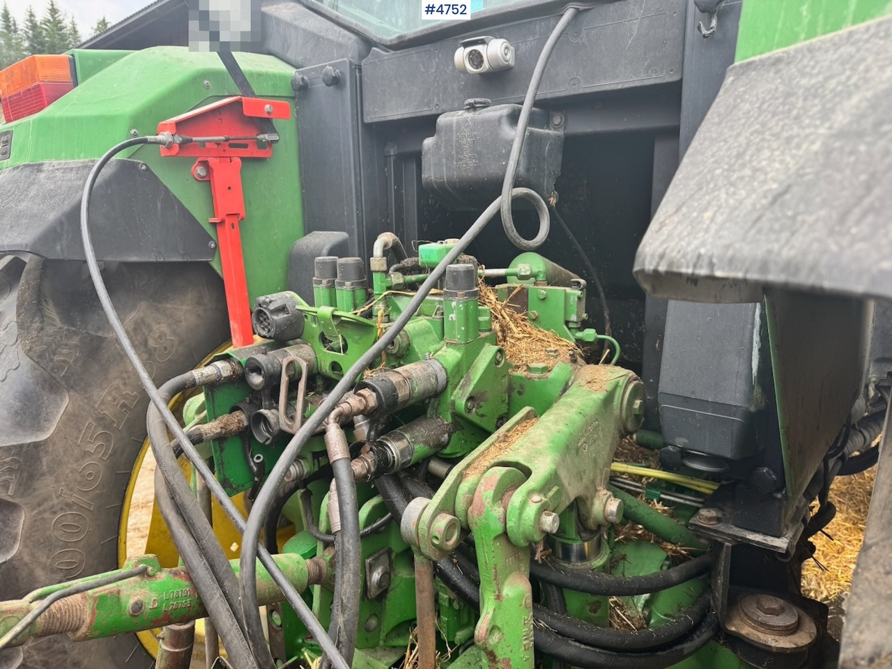 Traktor 1998 John Deere 6506 4x4 w/ Front loader: gambar 17
