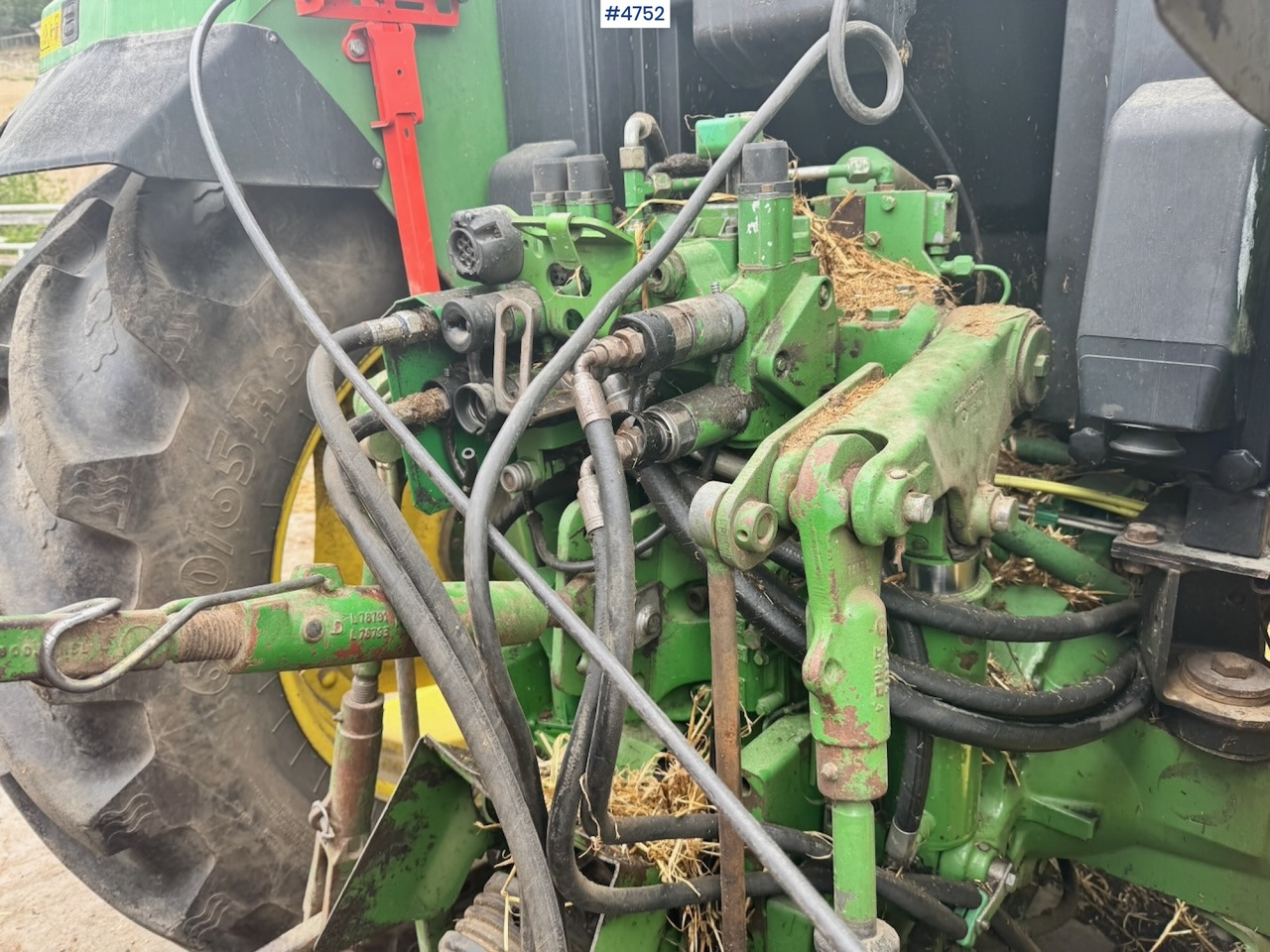 Traktor 1998 John Deere 6506 4x4 w/ Front loader: gambar 18