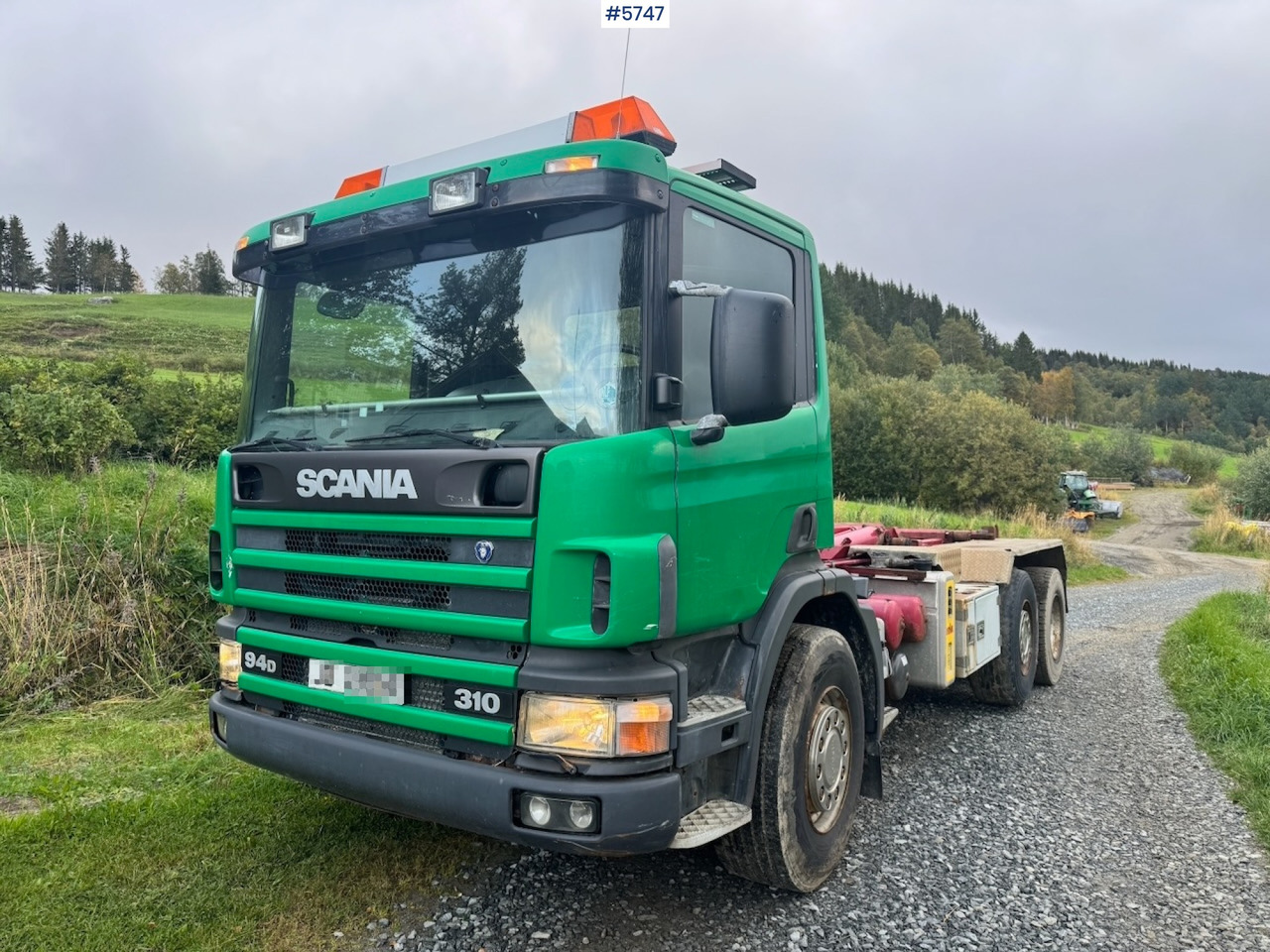 1998 Scania 94D 310 Hook‑truck - Hook lift: gambar 1 1998 Scania 94D 310 Hook‑truck - Hook lift: gambar 1