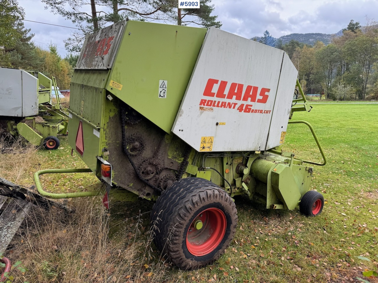 1999 Claas Rollant 46 Rotocut and a dividing baler. - Peralatan untuk pembuatan jerami: gambar 5 1999 Claas Rollant 46 Rotocut and a dividing baler. - Peralatan untuk pembuatan jerami: gambar 5