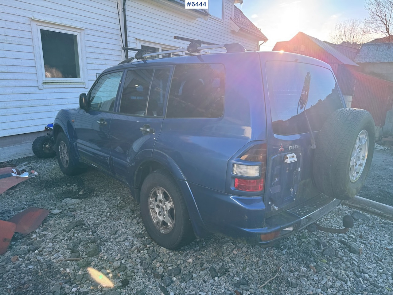 2000 Mitsubishi Pajero GLX with 7 seats - Mobil: gambar 5 2000 Mitsubishi Pajero GLX with 7 seats - Mobil: gambar 5