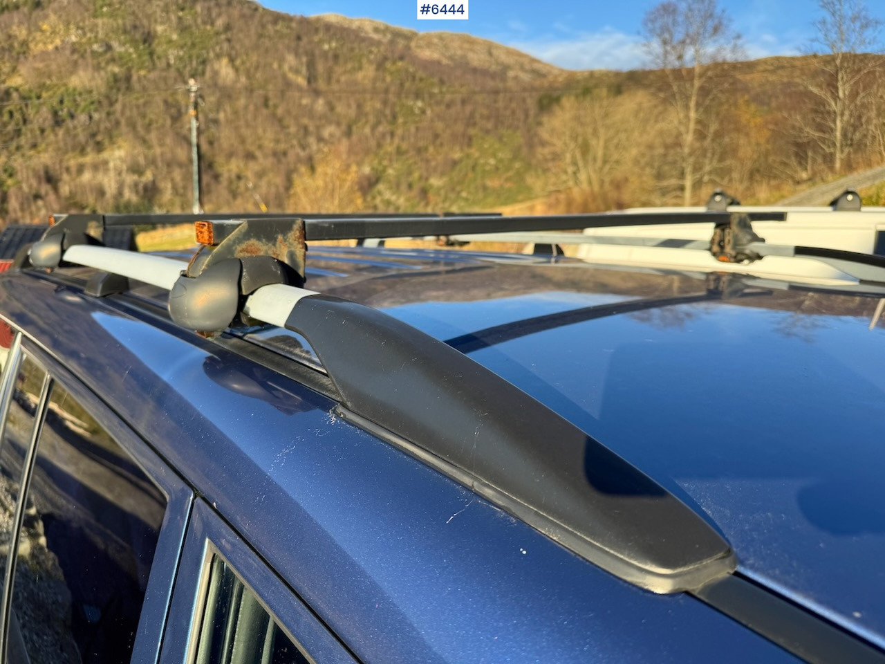 2000 Mitsubishi Pajero GLX with 7 seats - Mobil: gambar 4 2000 Mitsubishi Pajero GLX with 7 seats - Mobil: gambar 4