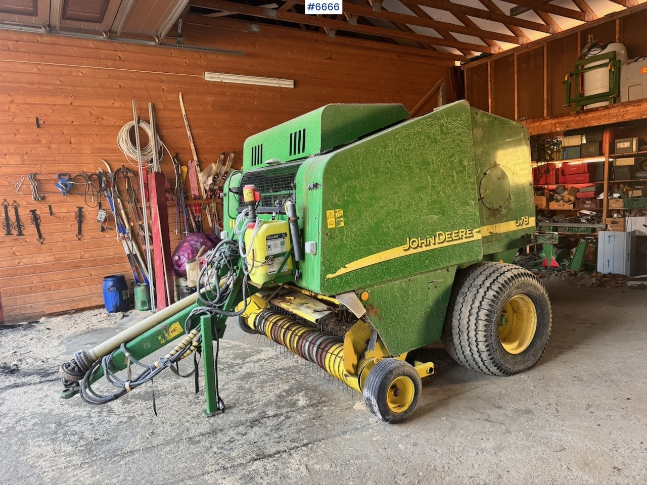 2003 John Deere 578 Round Baler. - Peralatan untuk pembuatan jerami: gambar 3 2003 John Deere 578 Round Baler. - Peralatan untuk pembuatan jerami: gambar 3