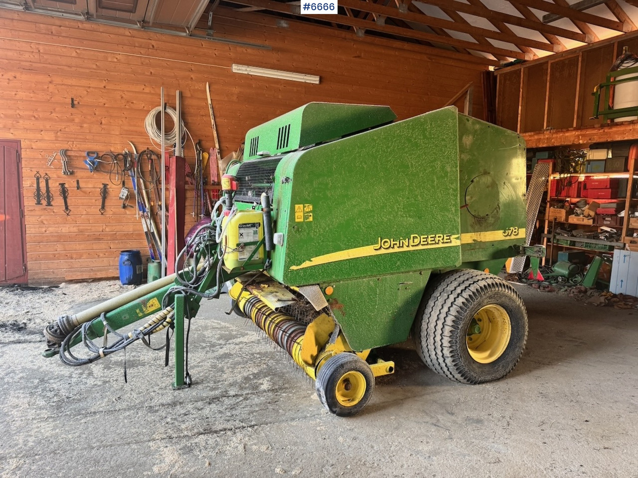 2003 John Deere 578 Round Baler. - Peralatan untuk pembuatan jerami: gambar 2 2003 John Deere 578 Round Baler. - Peralatan untuk pembuatan jerami: gambar 2