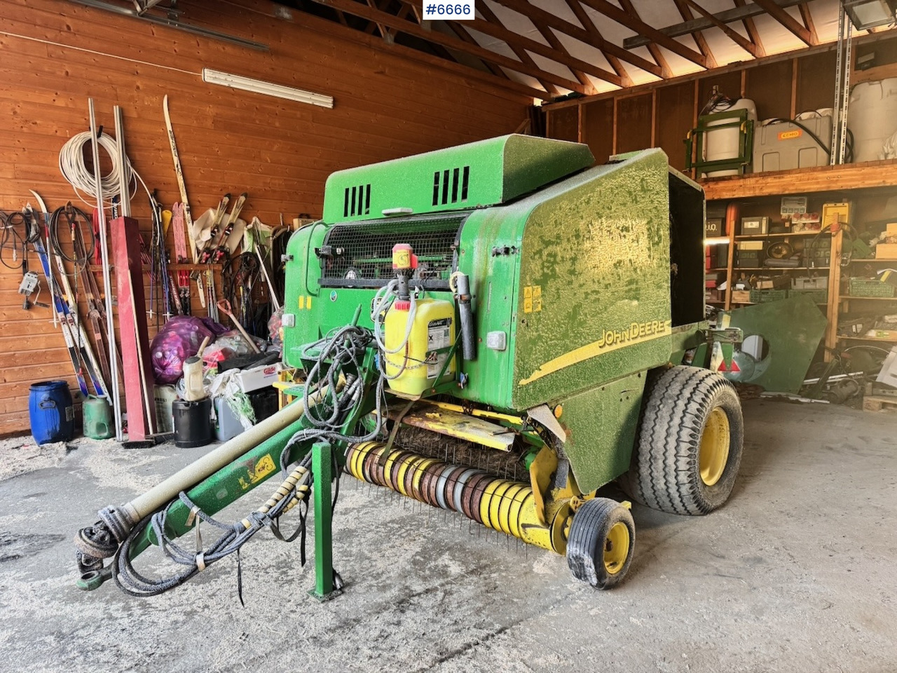 2003 John Deere 578 Round Baler. - Peralatan untuk pembuatan jerami: gambar 4 2003 John Deere 578 Round Baler. - Peralatan untuk pembuatan jerami: gambar 4