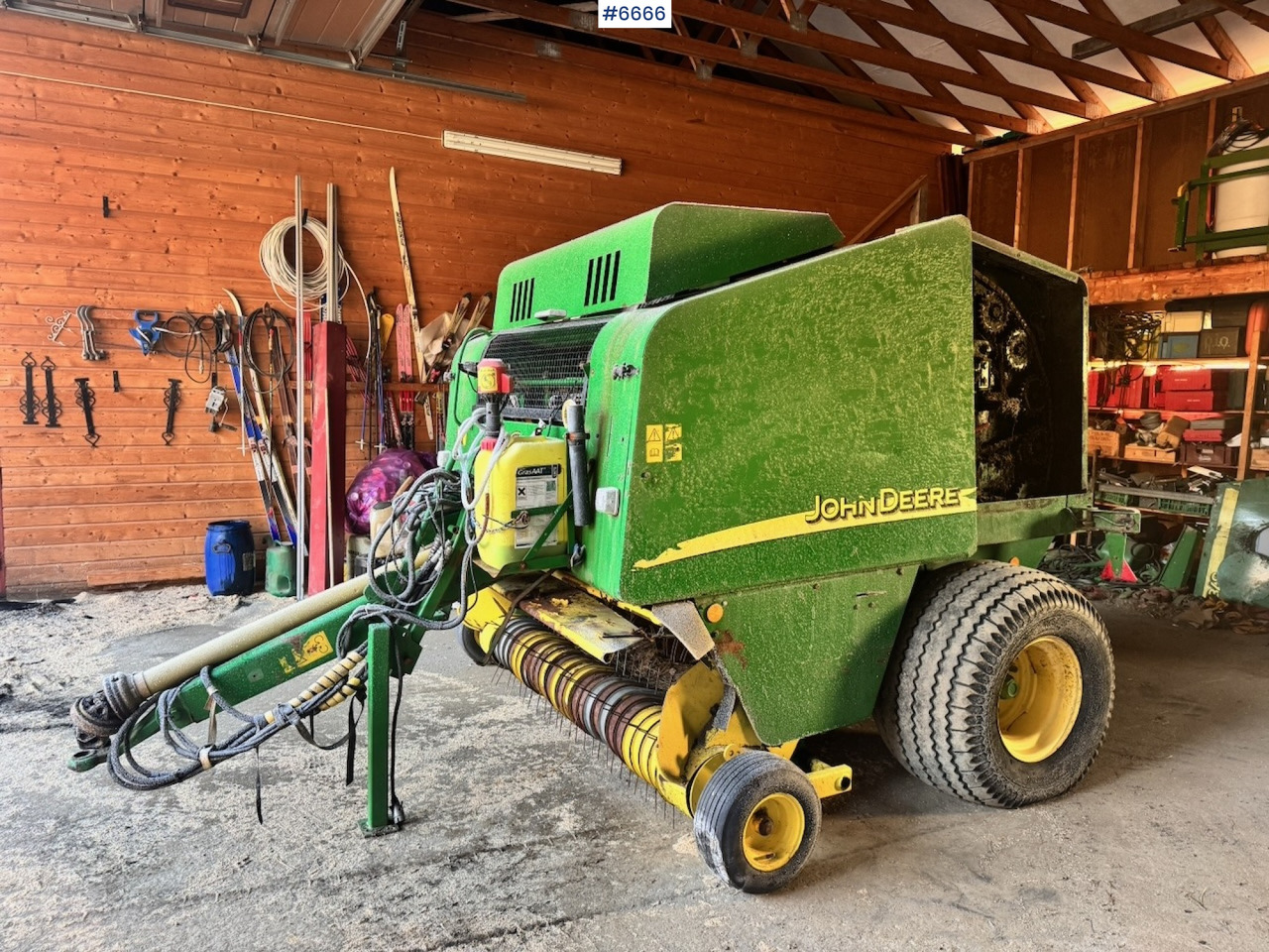 2003 John Deere 578 Round Baler. - Peralatan untuk pembuatan jerami: gambar 1 2003 John Deere 578 Round Baler. - Peralatan untuk pembuatan jerami: gambar 1