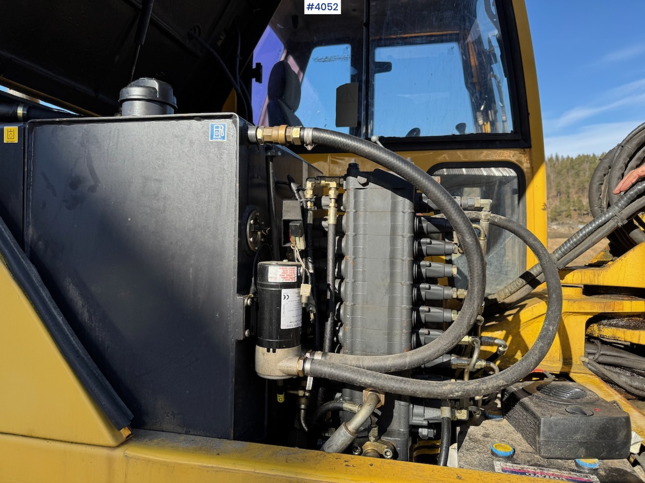 2004 Komatsu PW 110R - Ekskavator: gambar 5 2004 Komatsu PW 110R - Ekskavator: gambar 5