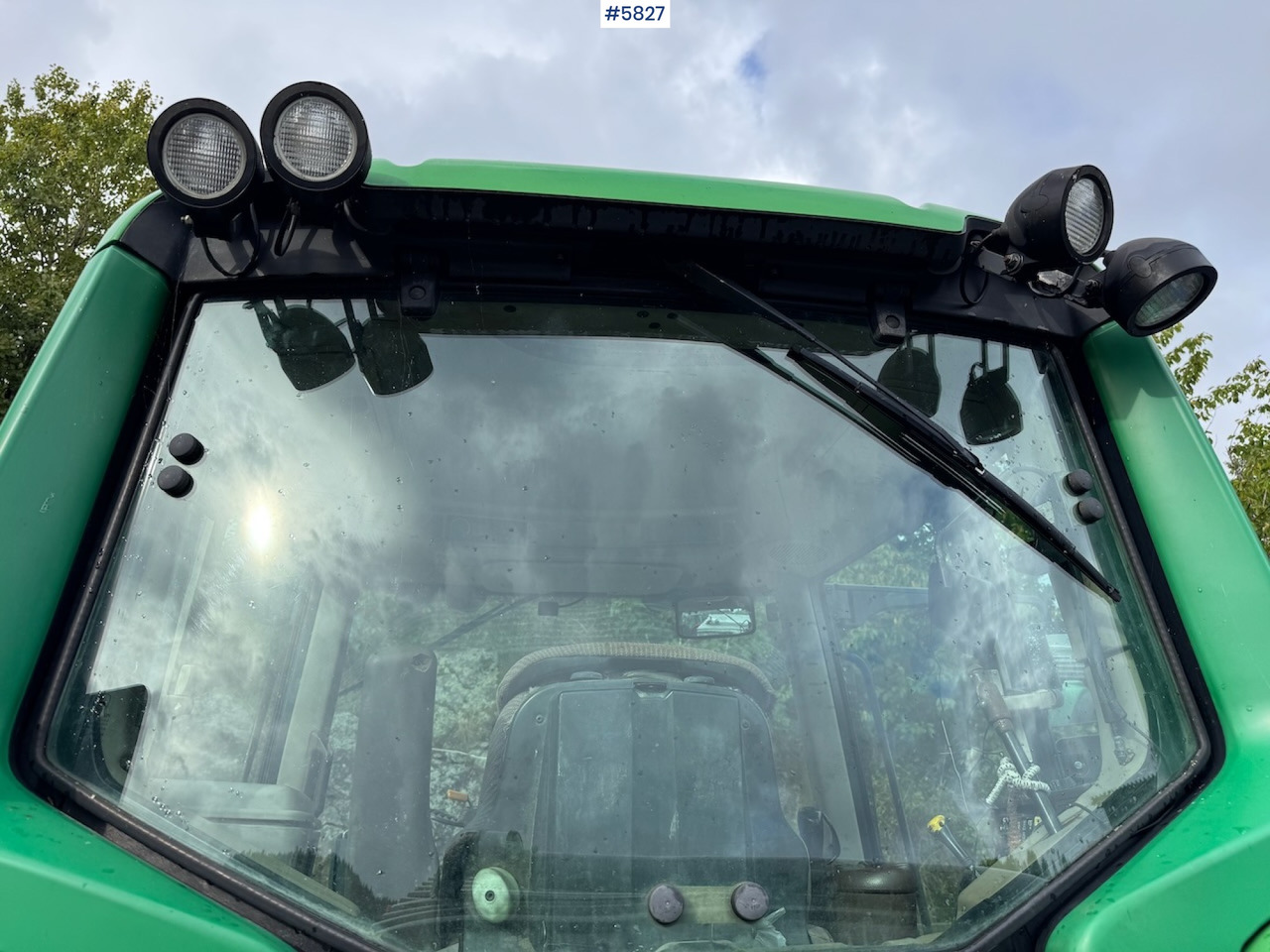 2005 John Deere 6320 w/ front loader. - Traktor: gambar 5 2005 John Deere 6320 w/ front loader. - Traktor: gambar 5