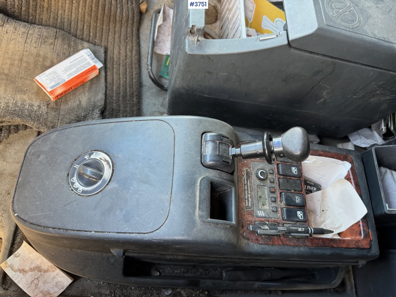 Truk jungkit 2005 MAN TGA 26.530 6x4 Tipper truck: gambar 11 Truk jungkit 2005 MAN TGA 26.530 6x4 Tipper truck: gambar 11