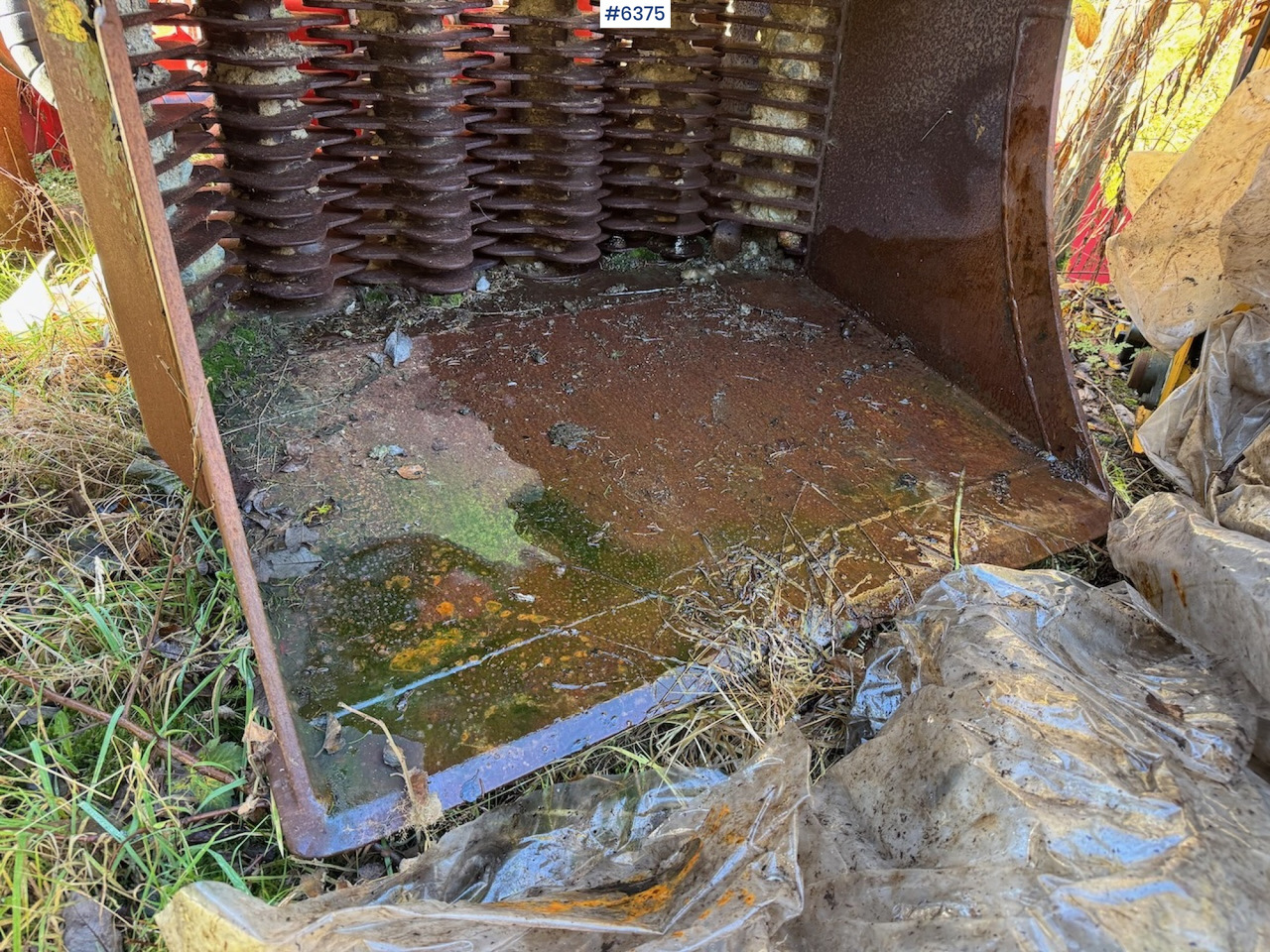 2006 Remu EX 140 Screening bucket. - Menyortir ember: gambar 2 2006 Remu EX 140 Screening bucket. - Menyortir ember: gambar 2