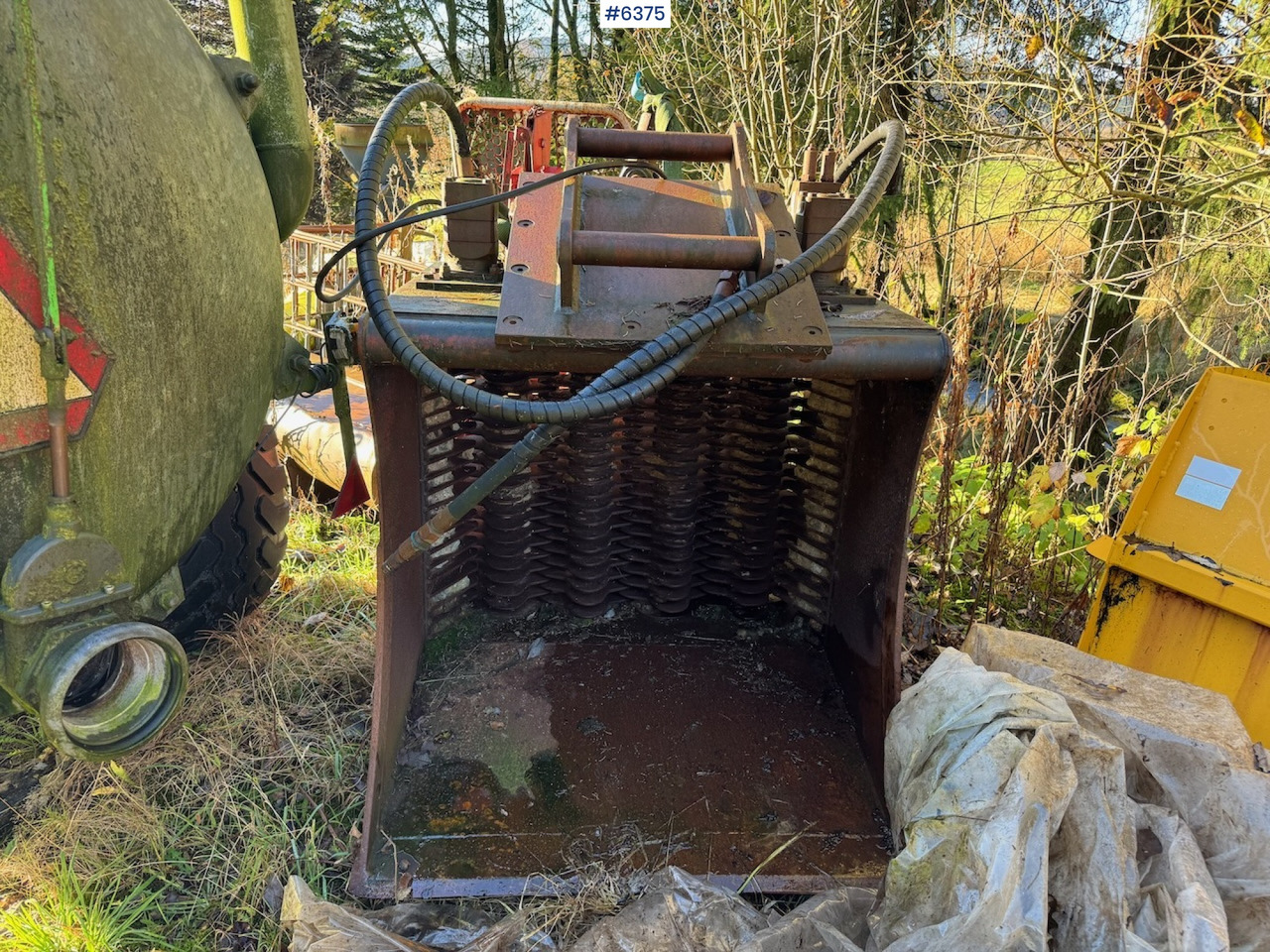 2006 Remu EX 140 Screening bucket. - Menyortir ember: gambar 1 2006 Remu EX 140 Screening bucket. - Menyortir ember: gambar 1