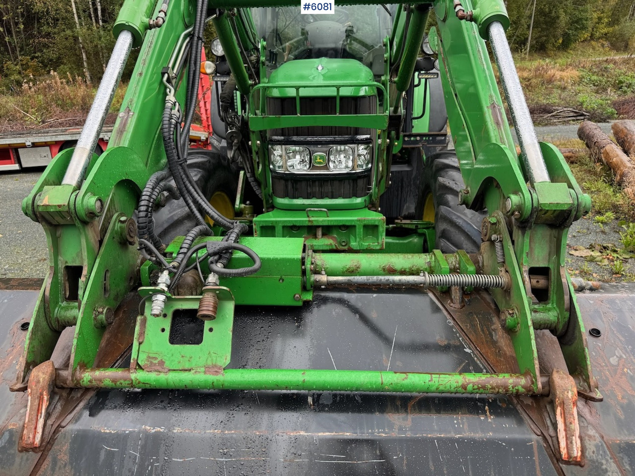 2007 John Deere 6430 Premium w/ front loader and bucket. - Traktor: gambar 5 2007 John Deere 6430 Premium w/ front loader and bucket. - Traktor: gambar 5