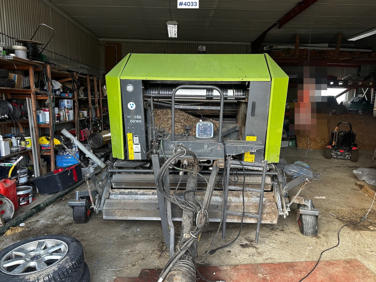 2008 Claas rollant 355 uniwrap round baler press - Peralatan untuk pembuatan jerami: gambar 4 2008 Claas rollant 355 uniwrap round baler press - Peralatan untuk pembuatan jerami: gambar 4